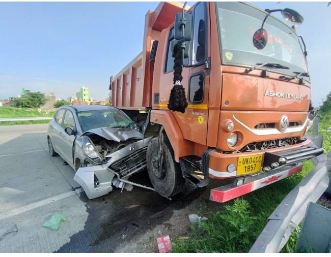 TruckCarCollision